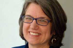 Cresskill Library Organizes Program On Essential Oils