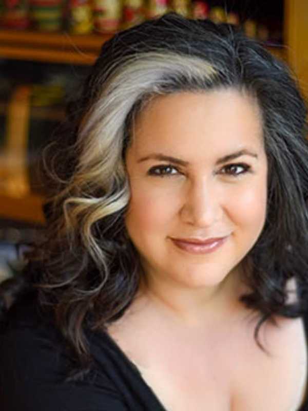 Author of 'Mameleh Knows Best' Speaks In Georgetown