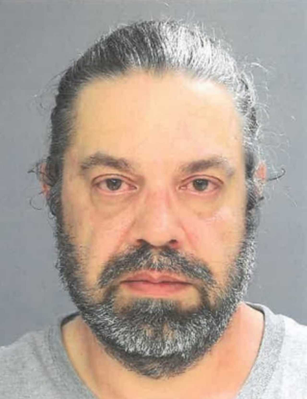 Pa Man Tried Meeting Undercover Agent Posing As 13 Year Old Girl For Sex Da Lower Merion