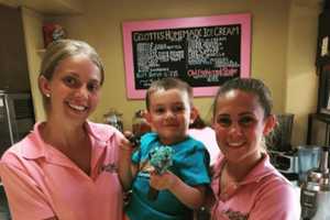 Wayne's McCobb's Restaurant Ranks Among DVlicious Family-Friendly Finalists
