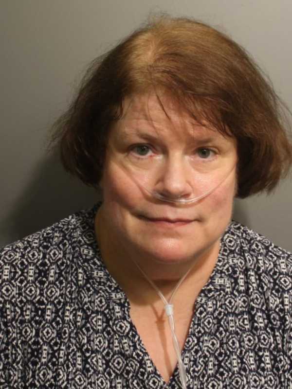 Woman Wanted On DUI Charge Surrenders To Wilton Police