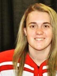 Millbrook Alumna Melissa Sheeran Concludes Hockey Season With High Honors
