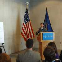 <p>New Rochelle Mayor Noam Bramson announcing the tri-city challenge.</p>