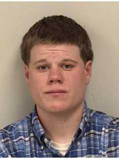 Salesman Can't Land Sale, Throws Rocks At Westport Eatery