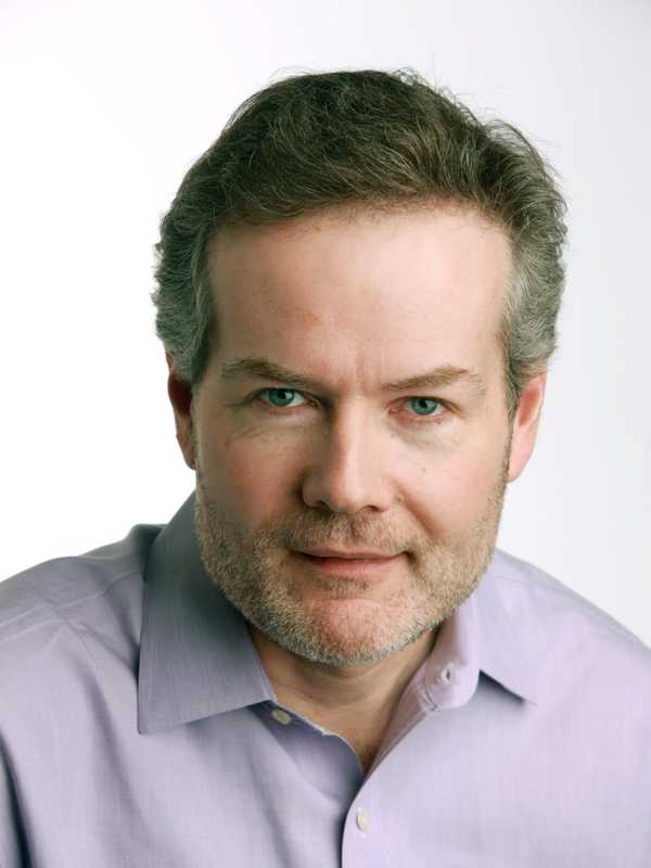 Redding Library Features Talk By Investigative Reporter