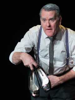 Actor Mikel Murfi Brings "Man in the Woman's Shoes" To Kent Lakes
