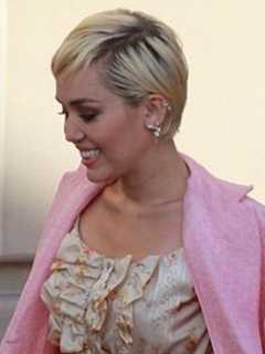 Miley Cyrus Spotted Food Shopping In Westchester