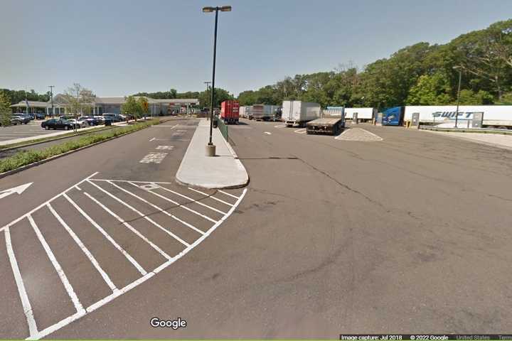 CT Driver Dies After Crashing Into Semi In 1-95 Rest Area