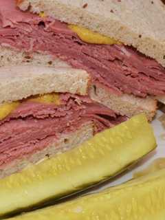 Elmwood Park Centennial Committee To Host Corned Beef & Cabbage Dinner