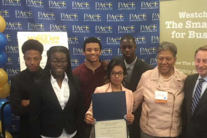 Mount Vernon Students Take Third Place In App Bowl