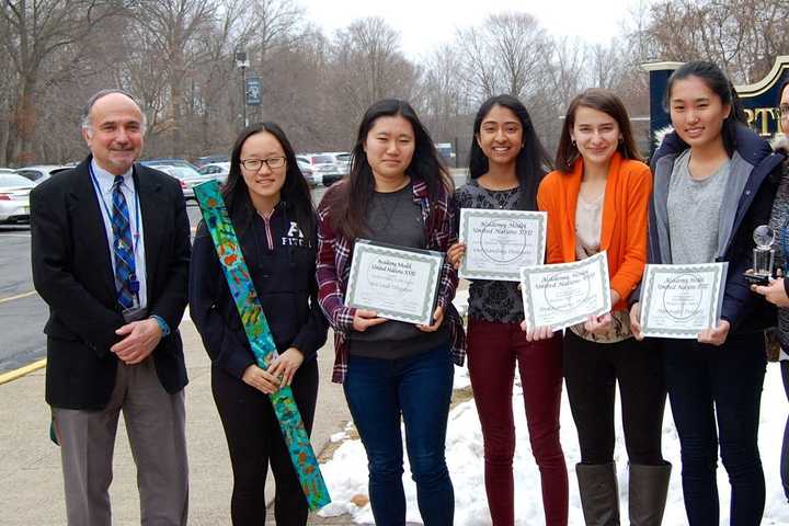 Northern Valley High School Model UN Club Named 'Best Small Delegation'