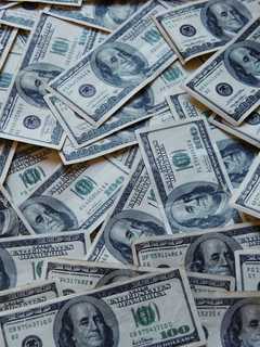 About 2,600 State Employees Double-Dip, Payroll Records Show