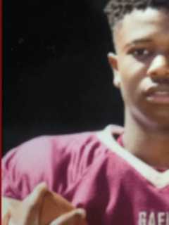 Football Player From Stamford In The Running For 'Heart Of A Giant' Award