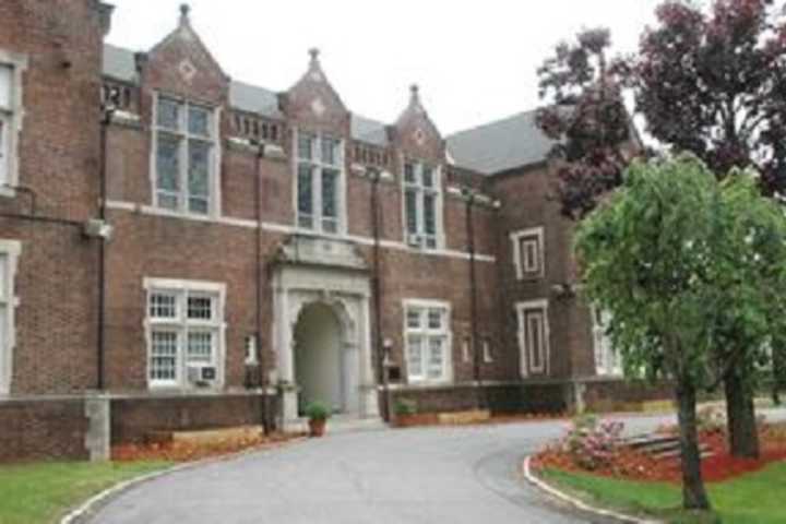 Mount Pleasant Residents Want Two Schools Shut Down After Violence