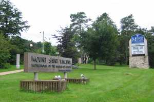 Yonkers Student Named Valedictorian At Mount Saint Vincent College