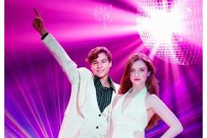 Disco, Bellbottoms, Shakespeare Combine In Palisades Performance
