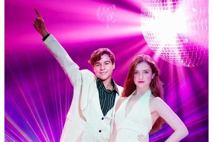 Disco, Bellbottoms, Shakespeare Combine In Palisades Performance