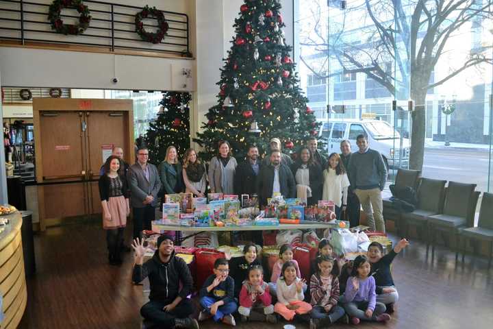 NBCUniversal Employees Grant Holiday Wishes To Kids In Stamford