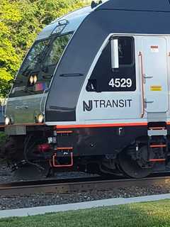 NJ Transit Slams Amtrak While Announcing Summer Schedule