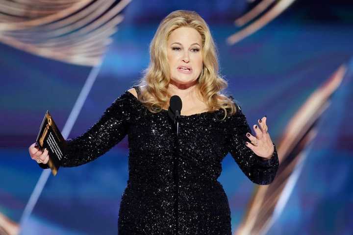 Massachusetts' Jennifer Coolidge's Debut 'SNL' Host Show Canceled