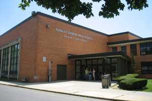 Police Investigate Pair Who Asked Nanuet HS Student To Get On Small White Bus