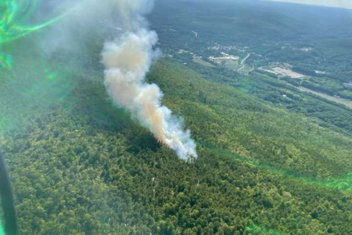 Massive Wildfire At Park In Region Believed To Be Ignited By Lightning Strike Grows In Size