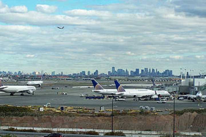 Flight Makes Emergency Landing At Newark Right After Takeoff