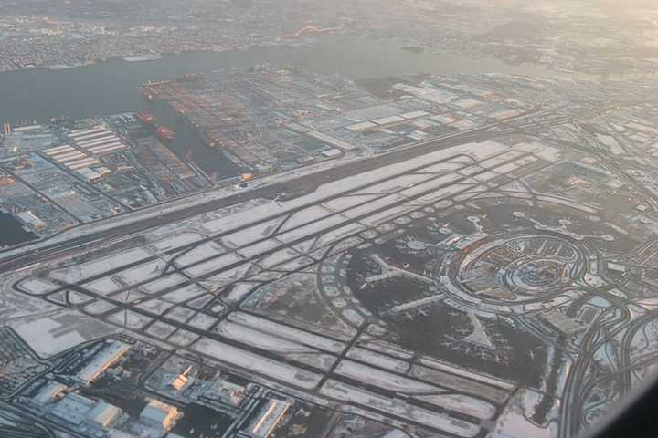 FAA Slashes Newark Flights Through 2025 — Here’s What It Means For You