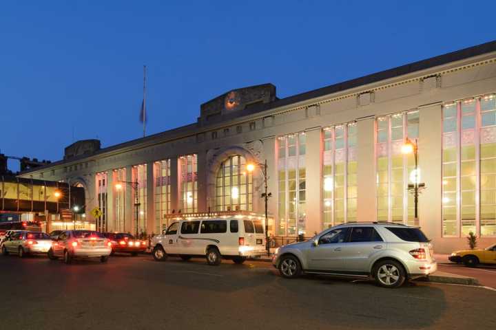 Man Beat Up Bus Passenger, Had Guns And Drugs At Newark Penn: Police