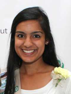 Newtown Girl Scout Earns Gold Award For Teaching Seniors To Be Tech Savvy