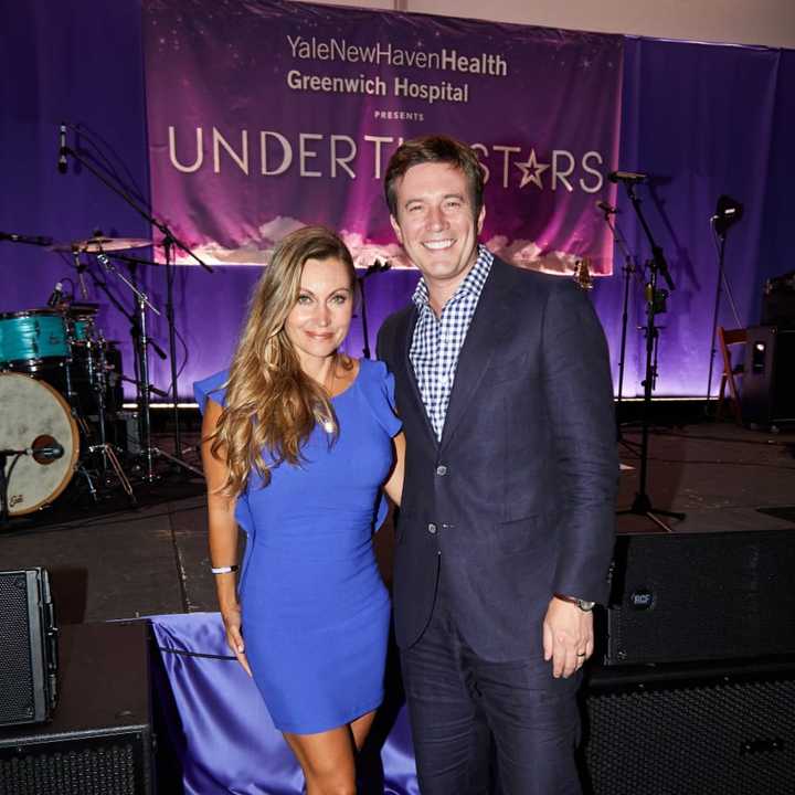 Nicole and Jeff Glor at the 2018 Under the Stars event. The CBS Evening News anchor will return as emcee for the Greenwich Hospital benefit May 17.