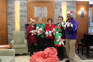 Stepping Stones Donates BooZoo Toys To Norwalk Hospital