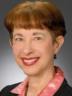 Take Risks, Raise Hand, Writes Ridgewood Author In Book On C-Suite Women