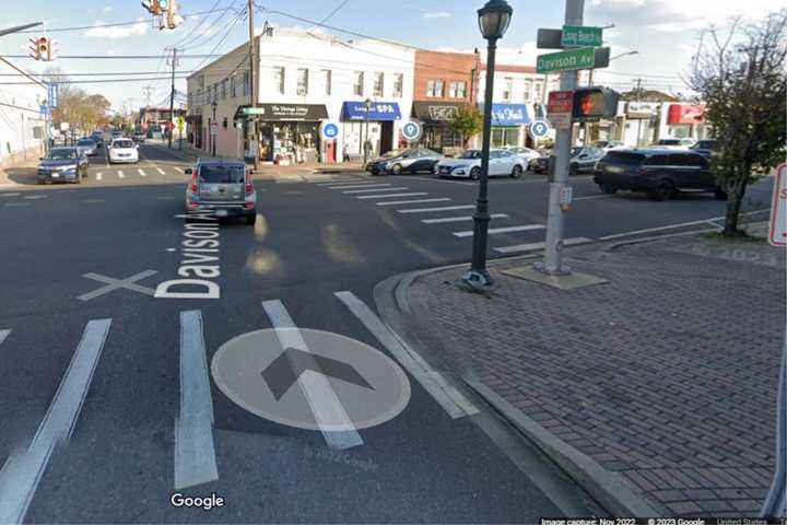 Woman Pushing Stroller Struck By Bus On Long Island, Pinned Underneath: Police