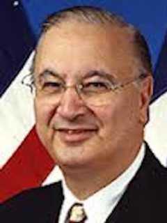 Former NYPD Deputy Commissioner Speaking In Ridgefield On Stopping Crime
