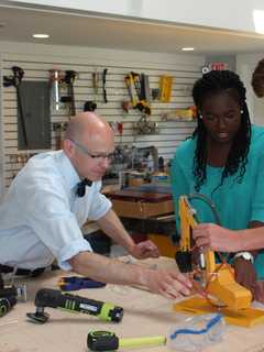 Danbury's Wooster School Sets Up For Open House