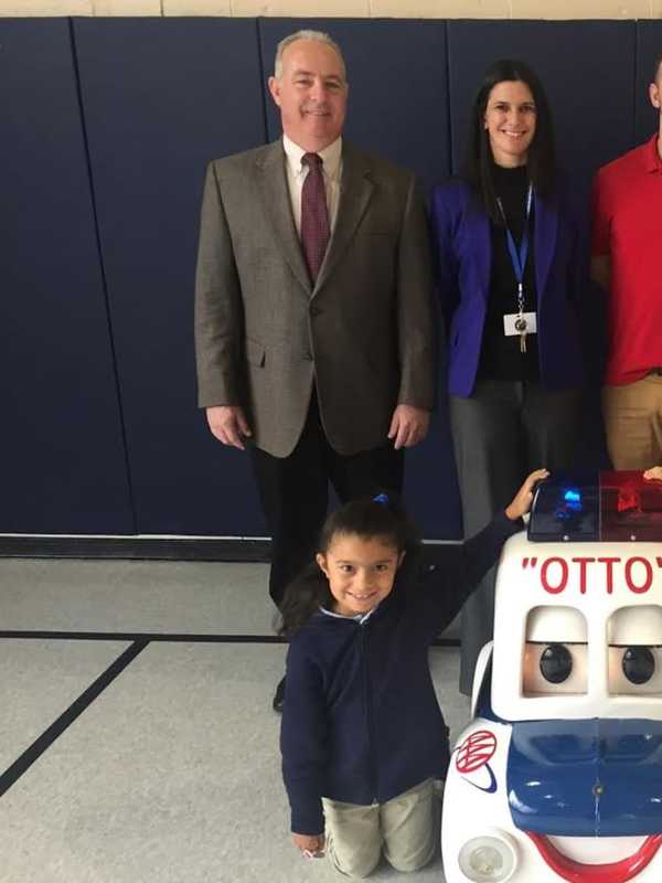 Saddle Brook Kids Learn From Otto The Auto