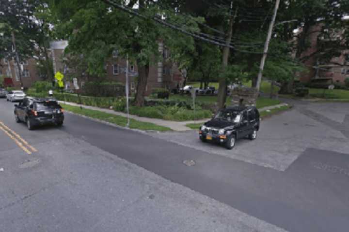 Head-On Crash In Yonkers Kills One, Injures Another, Police Say