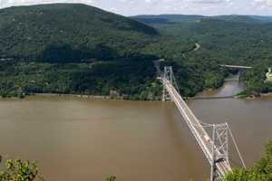 Person Jumps From Bear Mountain Bridge (DEVELOPING)
