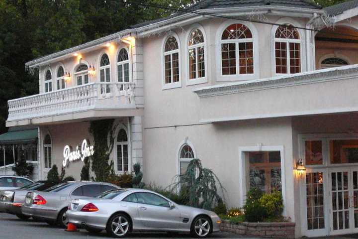 Buyer Found For Wayne’s Former Paris Inn