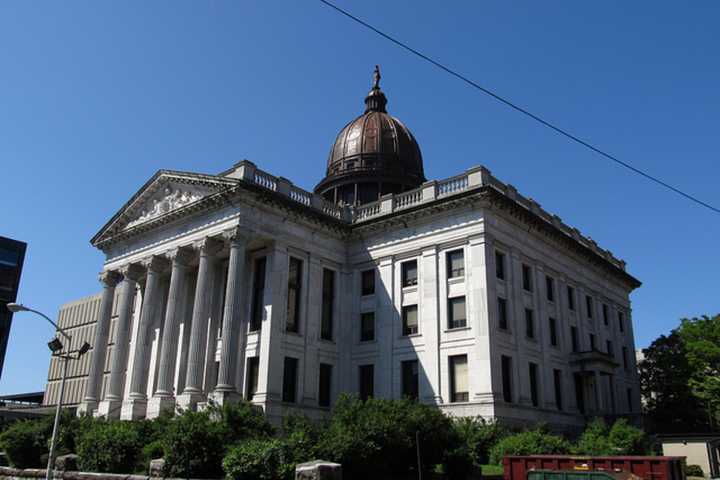 Passaic County Courthouse Plaza Contract Reduced By $81K
