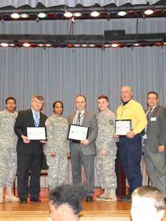 Garfield, Passaic iLearn Schools Honored With 2016 Patriot Award