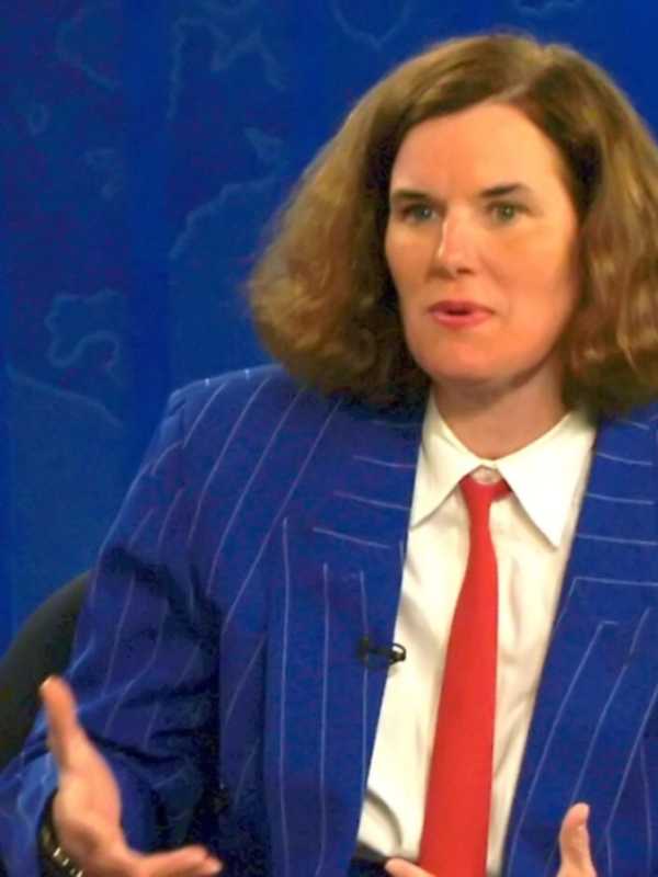 Paula Poundstone Performs At Poughkeepsie's Bardavon 1869 Opera House