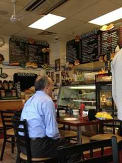 Pauli's Deli and Bagels In Norwalk Snags Honors As A DVlicious Top Pick