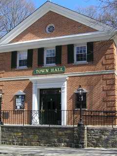 Website Labels Pelham Manor One Of Most Boring Small Towns In America
