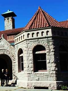 Pequot Library Offers Programs For Music Lovers In Southport