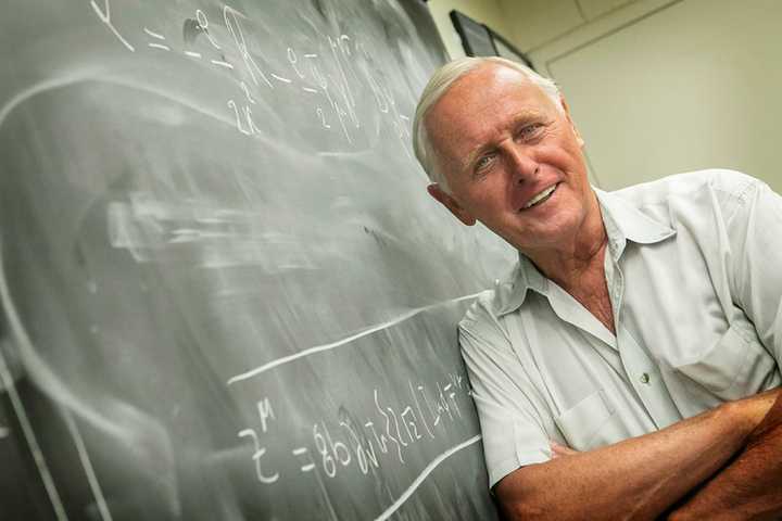 Stony Brook University professor Peter van Nieuwenhuizen is a recipient along with two other theorists sharing a $3M physics prize.