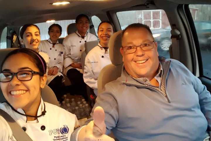Watch Elmwood Park Native On Food Network Tuesday Night