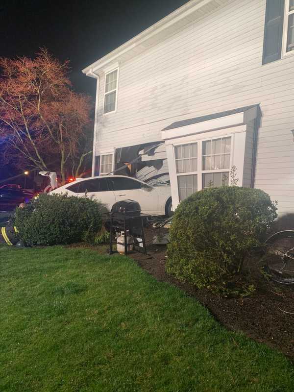 Car Crashes Into Home On Jersey Shore, Driver Charged With DWI: Police