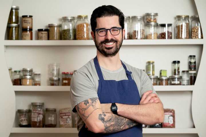 Fast-Casual Rotisserie Chicken Restaurant To Open In Greenwich